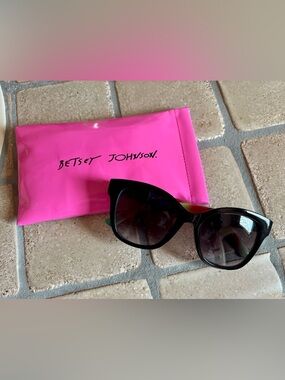 Betsey Johnson Rainbow Pride Cat-Eye Sunglasses with Pink Case